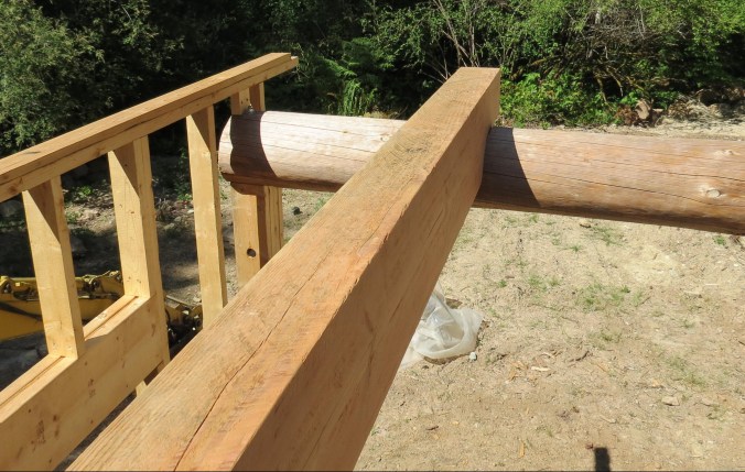 The last joist at the beam end